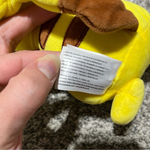 Pikachu Winking Plush - Pokémon - 10” Stuffed Toy-2021 - Picture 5 of 6